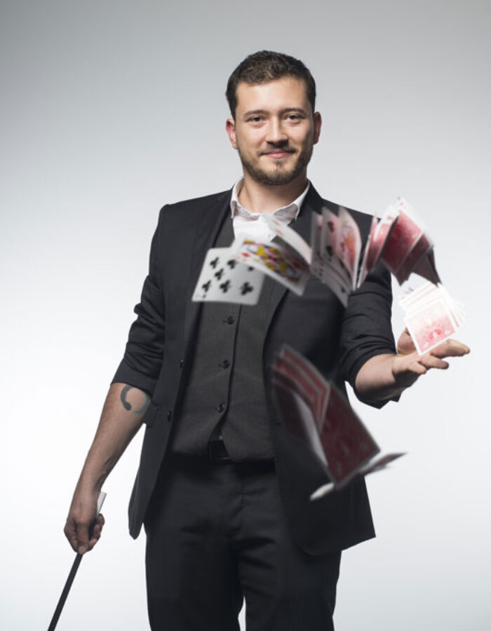 Tiziano Avola